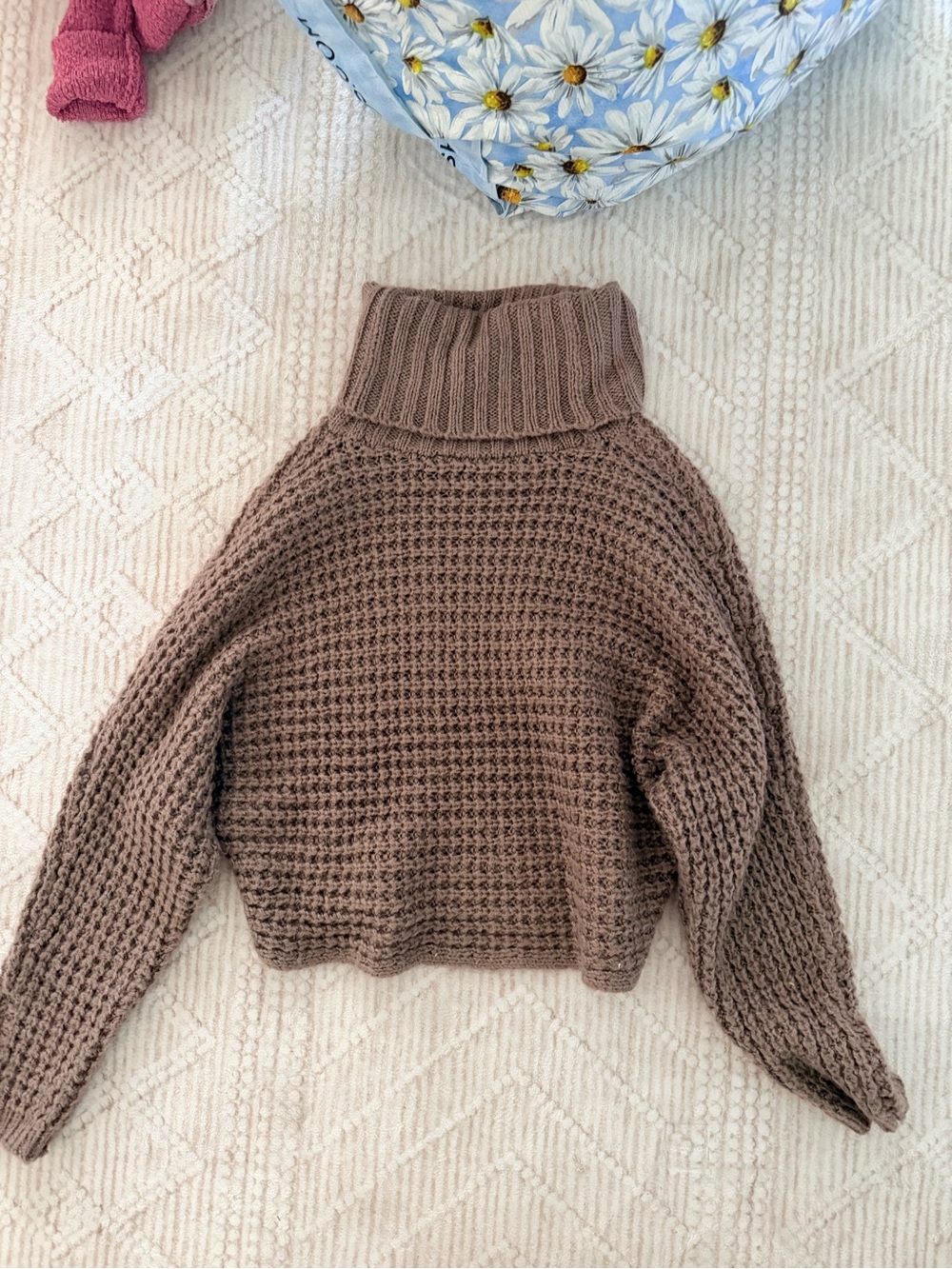 Express Women's Cropped Turtleneck Sweater - Mauve Taupe